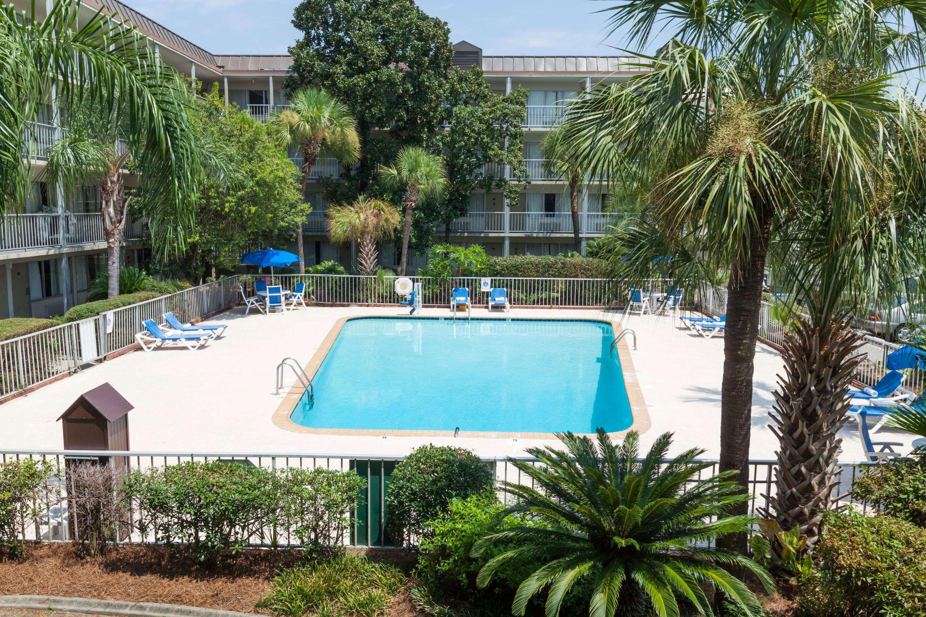 Days Inn By Wyndham Kenner/New Orleans Airport South 외부 사진