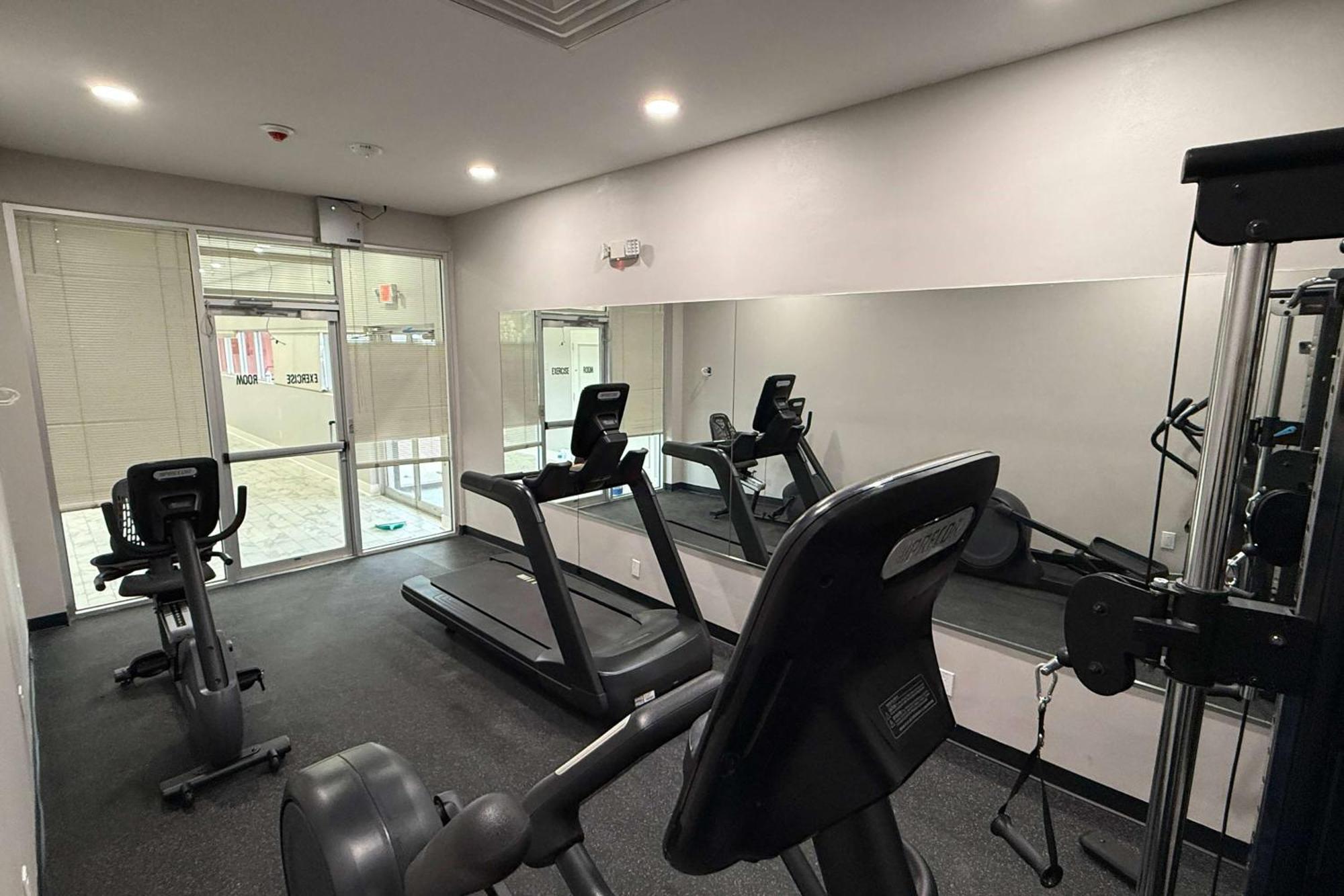 Days Inn By Wyndham Kenner/New Orleans Airport South 외부 사진